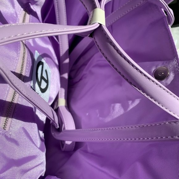 New Authentic Teflar Medium Lavender Shopping Bag - Picture 4 of 4